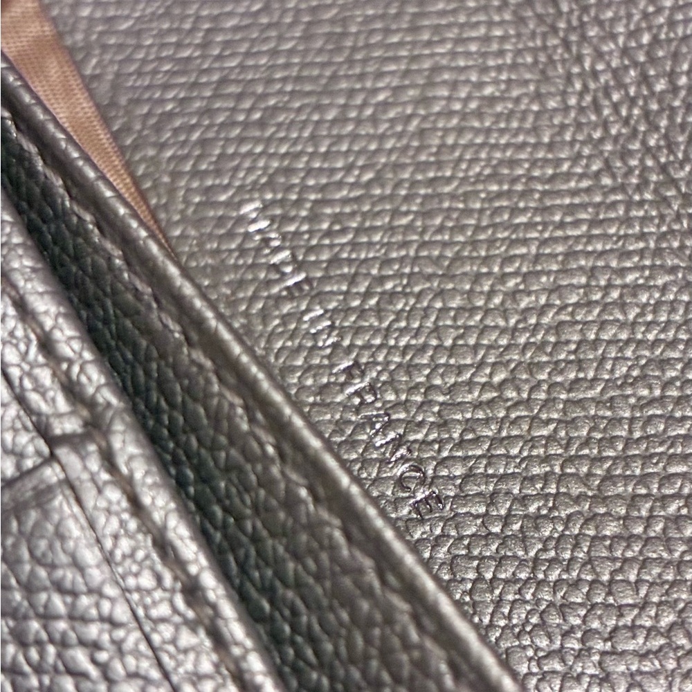 ✨CHANEL Silver Leather Wallet | Made In France | Vintage Collectible | Old 💵🔥✨ - Picture 9 of 12